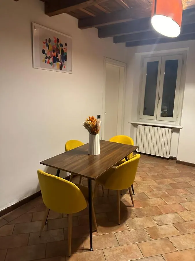 Feel - Piazza Pontida Balcony Apartment Bergamo 0*,  Italia